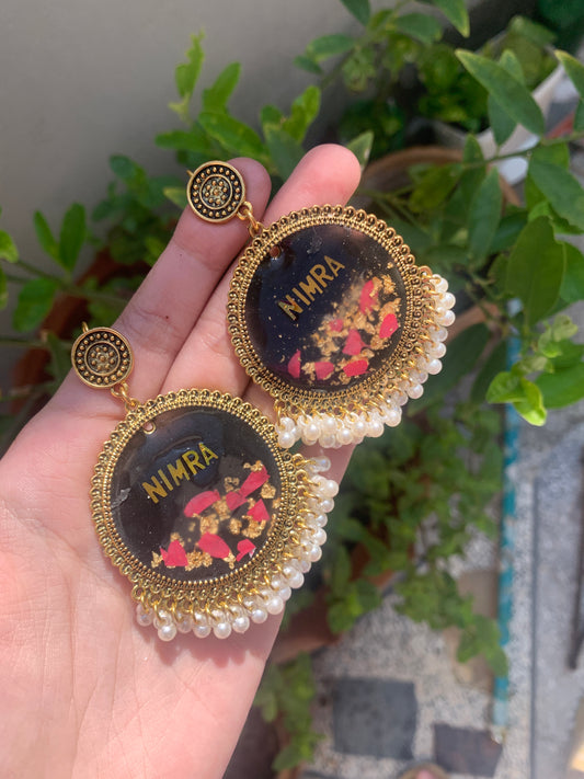 Black resin jhumkay