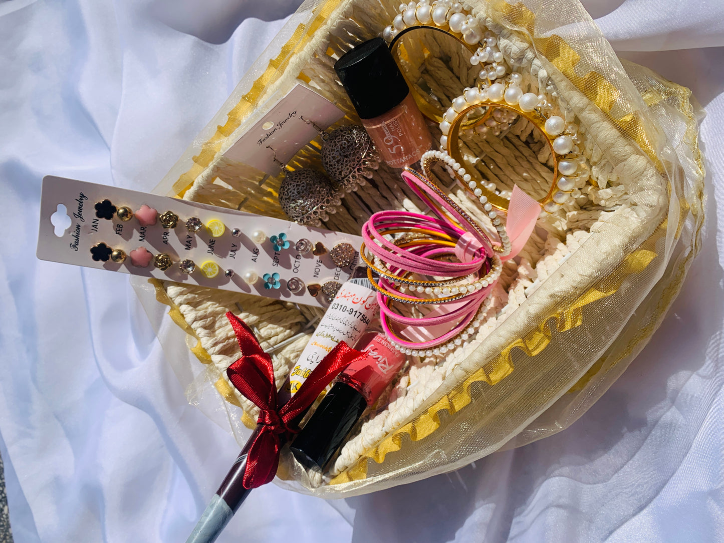 Eid gift basket