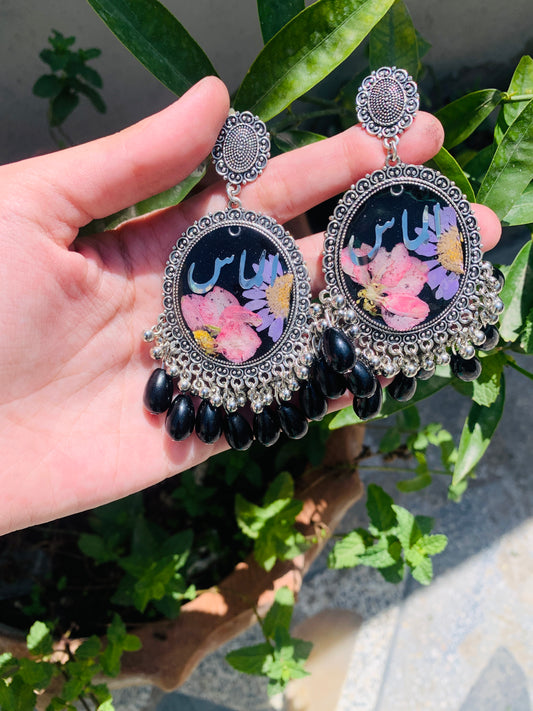 Black floral resin jhumkay